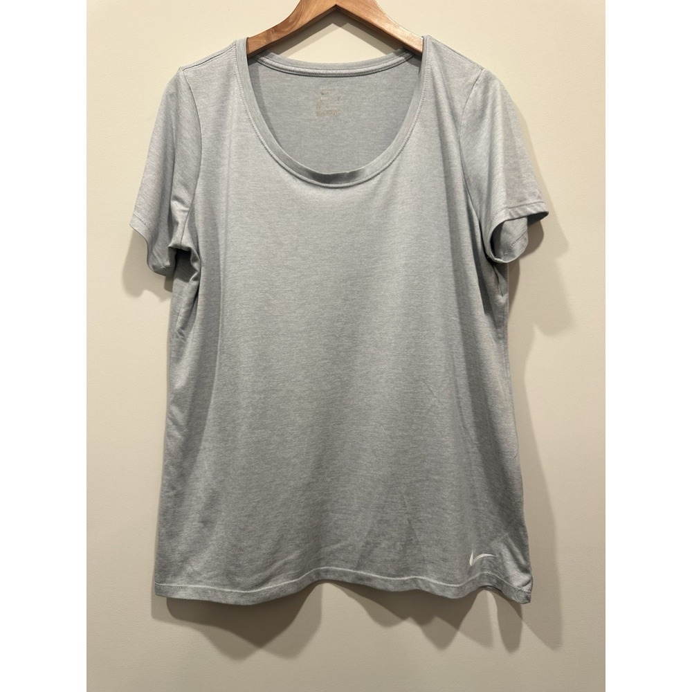 Nike Women's Gray Tee XL